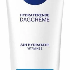NIVEA Essentials Hydraterend Normale Tot Gemengde Huid SPF 15 - 50 Ml - Dagcr Me