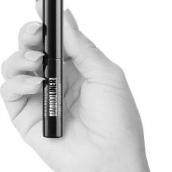 Maybelline New York Tattoo Studio Tattoo Liner - Liquid Ink - 710 Inked Black Zwart - Ultra Langhoudende Liquid Eyeliner -Maybelline-winkel 506x840 2