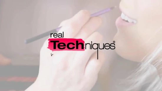 Real Techniques Real Technique Powder Brush - Poeder Kwast 2 Real Techniques Real Technique Powder Brush - Poeder Kwast - Afbeelding 2