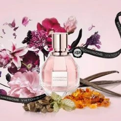Viktor En Rolf Viktor & Rolf Flowerbomb 30 Ml - Eau De Parfum - Damesparfum -Maybelline-winkel 550x323