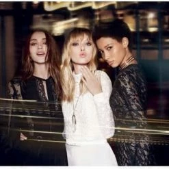 Elie Saab Girl Of Now - 30 Ml - Eau De Parfum -Maybelline-winkel 550x393 1