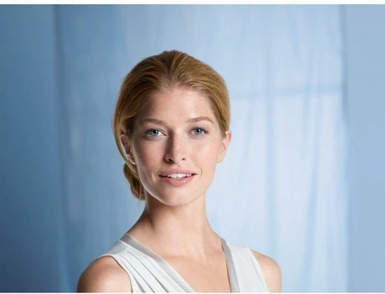 NIVEA Q10 POWER Anti-Rimpel SPF 15 - 50 Ml - Dagcr Me 4 NIVEA Q10 POWER Anti-Rimpel SPF 15 - 50 Ml - Dagcr Me - Afbeelding 4