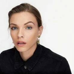 Rimmel London Lash Accelerator Endless Mascara - 001 Black -Maybelline-winkel 550x482 1