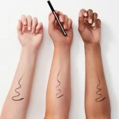 Maybelline Hyper Easy Liner Liquid Eyeliner - 800 Knockout Black -Maybelline-winkel 550x526 12