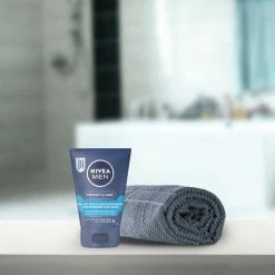 NIVEA MEN Protect & Care Reinigingsgel - Face Wash - 100 Ml -Maybelline-winkel 550x550 1119