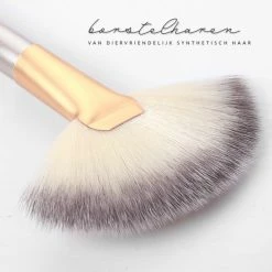 Evvie 24-delige Make-up Kwastenset - Beige/Goud - In Etui Marble 11 Evvie 24-delige Make-up Kwastenset - Beige/Goud - In Etui Marble -Maybelline-winkel 550x550 675