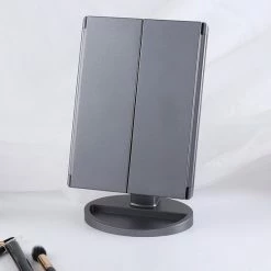 Make-up Spiegel Met LED Verlichting - Vergrootspiegel - Cosmetica/ Visagie Spiegel - 22 LED's - Draaibaar - USB & Batterij - Rheme -Maybelline-winkel 550x550 955