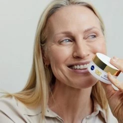 NIVEA Q10 Power +Extra Voedend Anti-Rimpel Dagcrème - Droge Huid - 50 Ml 13 NIVEA Q10 Power +Extra Voedend Anti-Rimpel Dagcrème - Droge Huid - 50 Ml -Maybelline-winkel 550x642 4