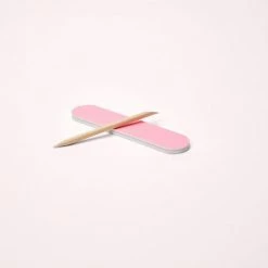 Pink Gellac | Starterspakket Met 1 Roze Kleur En LED Lamp + Manicure Set 13 Pink Gellac | Starterspakket Met 1 Roze Kleur En LED Lamp + Manicure Set -Maybelline-winkel 550x659 2