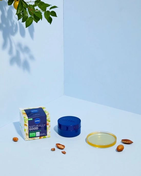NIVEA Naturally Good Nachtcrème - 50 Ml - Met Bio Arganolie 2 NIVEA Naturally Good Nachtcrème - 50 Ml - Met Bio Arganolie - Afbeelding 2
