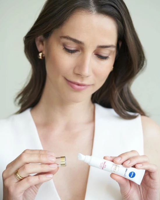 NIVEA Luminous Oogcr Me Anti-Spot 15 Ml 6 NIVEA Luminous Oogcr Me Anti-Spot 15 Ml - Afbeelding 6