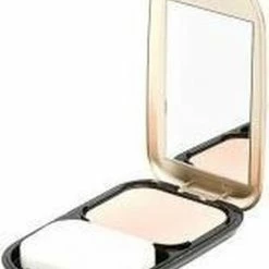 Max Factor Facefinity Compact Foundation - 03 Natural -Maybelline-winkel 550x712 3