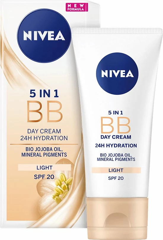 NIVEA Essentials BB Cream Light SPF 20 - 50 Ml - Dagcr Me 9 NIVEA Essentials BB Cream Light SPF 20 - 50 Ml - Dagcr Me - Afbeelding 9