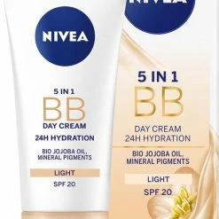 NIVEA Essentials BB Cream Light SPF 20 - 50 Ml - Dagcr Me 16 NIVEA Essentials BB Cream Light SPF 20 - 50 Ml - Dagcr Me -Maybelline-winkel 550x816 3
