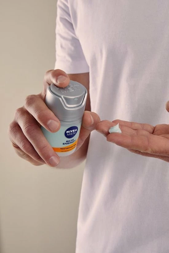 NIVEA MEN Active Energy Wake-up Gezichtsgel - 50 Ml 4 NIVEA MEN Active Energy Wake-up Gezichtsgel - 50 Ml - Afbeelding 4