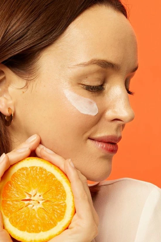 NIVEA Q10plusC Anti-Rimpel +Energy Dagcr Me - SPF 15 - 50ml 4 NIVEA Q10plusC Anti-Rimpel +Energy Dagcr Me - SPF 15 - 50ml - Afbeelding 4