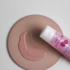 NIVEA Glow Bio Rijst Scrub - Bio Framboos Droge Gevoelige Huid - 75ml 8 NIVEA Glow Bio Rijst Scrub - Bio Framboos Droge Gevoelige Huid - 75ml -Maybelline-winkel 550x825 14